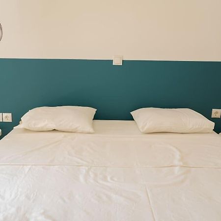 Saffron Apartment In Central Athene Buitenkant foto