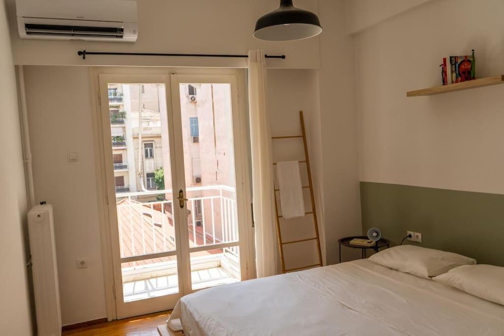 Saffron Apartment In Central Athene Buitenkant foto