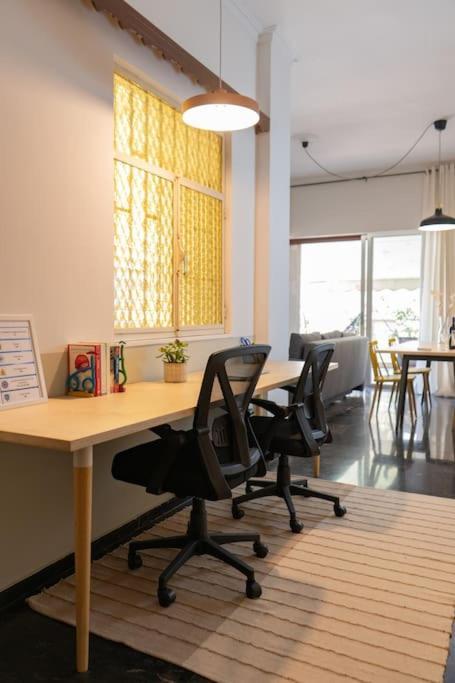 Saffron Apartment In Central Athene Buitenkant foto